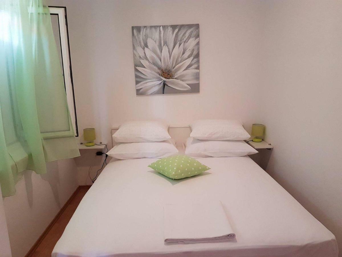 פובליה Apartment Tempera מראה חיצוני תמונה